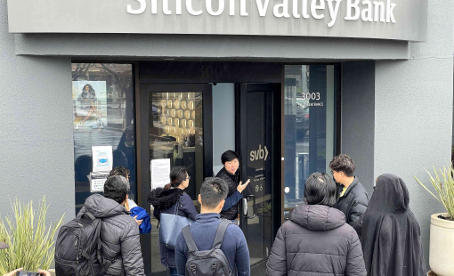 CEO các ngân hàng Mỹ sụp đổ từ chối trả lại hàng triệu USD