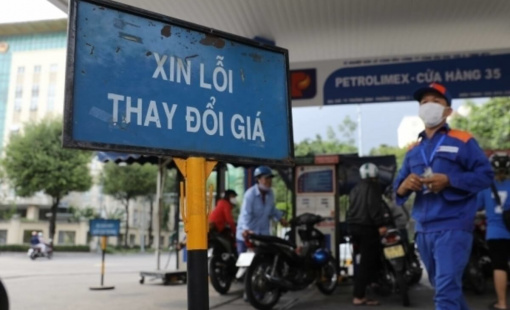 Giá xăng, dầu bật tăng sau 3 lần giảm liên tiếp