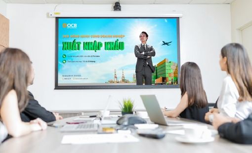 OCB giảm 2,7% lãi suất vay USD cho doanh nghiệp xuất nhập khẩu