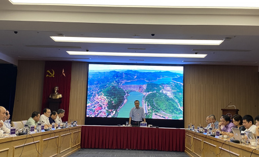 Thứ trưởng Bộ Công Thương: Nhập khẩu điện không hẳn là thiếu