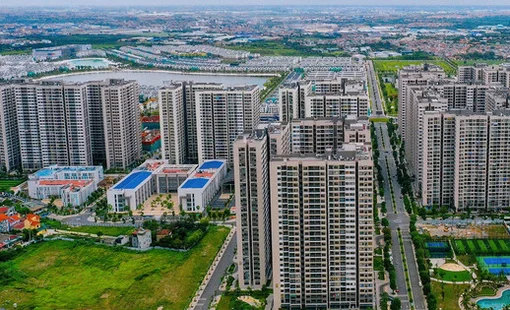 Bất ngờ mất việc, người mua nhà vỡ kế hoạch trả góp: "Có thể tôi phải bán giá rẻ"