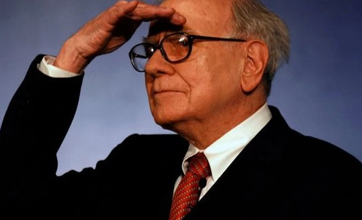 Warren Buffett bị yêu cầu từ chức: Chuyện gì đây?