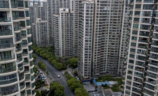 Trung Quốc bất ngờ tiếp bước Fed nới lỏng chính sách tiền tệ