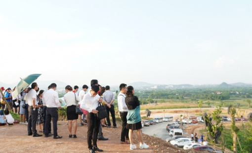 Vừa bước chân vào thị trường bất động sản, nhà đầu tư nhận bài học vỡ lòng: "Thà cắt lỗ sâu còn hơn ôm nợ"