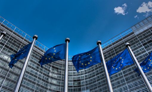 Lạm phát châu Âu bất ngờ thấp nhất 15 tháng sẽ khiến ECB tạm ngừng nâng lãi suất?