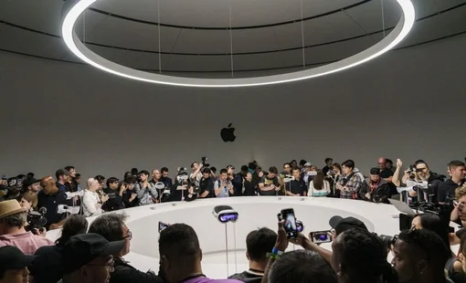 Điều gì khiến Apple vươn tới giá trị 3.000 tỷ USD?