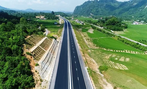 Các dự án cao tốc trọng điểm quốc gia đang thi công ra sao?