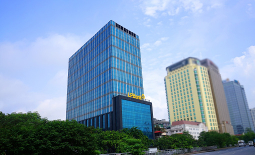 Nhân viên tự ý mở tài khoản lienviet24h cho khách, LPBank nói gì?