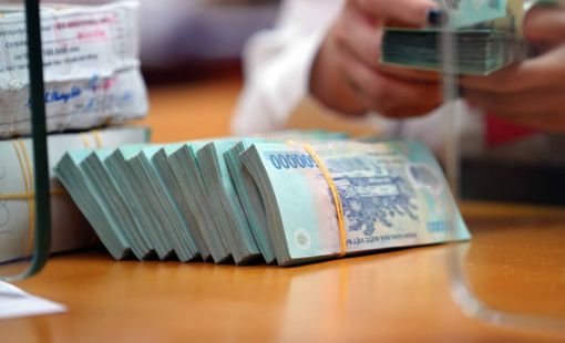 Vĩ mô bất lợi, chính sách nới lỏng tiền tệ của Việt Nam có thể chậm lại
