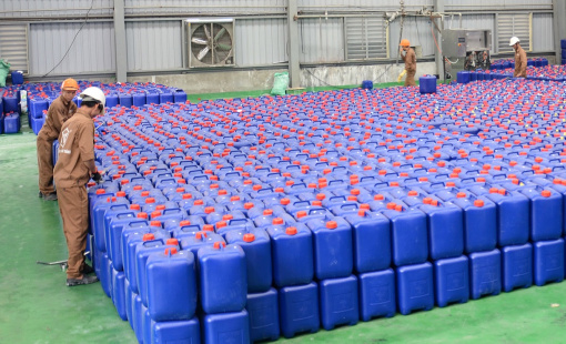 Hoá chất Đức Giang báo lãi quý II/2023 giảm 53%, có hơn 8.500 tỷ đồng gửi ngân hàng