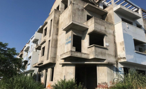 Vì sao giá đất càng tăng, càng nhiều người xuống tiền mua đất nhưng khi giá đất hạ giá, người mua sợ xuống tiền?