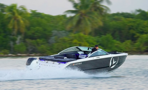 Đừng chỉ "chui vào ngõ hẹp" sản xuất ô tô điện - đây mới là "cửa sáng" để tranh phần miếng bánh EV 700 tỷ USD