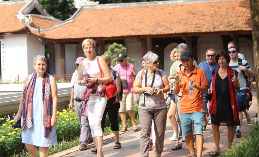 Hơn 1 triệu lượt khách quốc tế đến Việt Nam trong tháng 7, cao nhất kể từ sau đại dịch COVID-19