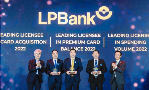 LPBank liên tiếp nhận giải thưởng lớn từ tổ chức Thẻ quốc tế JCB