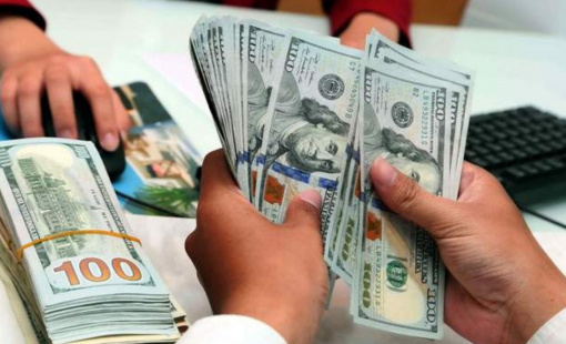 Tỷ giá “hạ nhiệt” sau 4 phiên tăng mạnh, giá vàng đi ngang