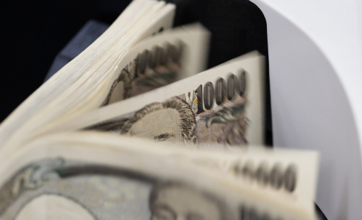 Nhiều yếu tố khiến đồng yên không ngừng xuyên thủng các ngưỡng hỗ trợ quan trọng