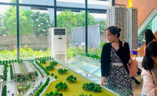 Nhà đầu tư có chờ “điểm trũng” tháng cô hồn để xuống tiền?