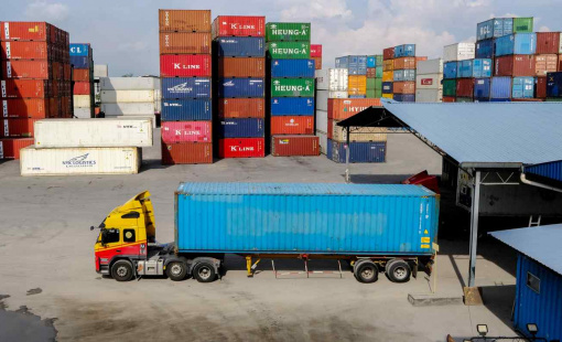 Lý do thương mại toàn cầu có thể “hạ cánh cứng” trong những tháng tới