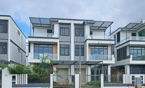 Căn nhà 13,5 tỷ đồng giảm còn 10 tỷ, môi giới vẫn khó tìm khách mua