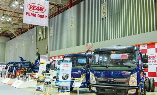 Thu hơn 1.500 tỷ tiền lãi từ Honda, Toyota, Ford,... "đại gia" trên sàn chứng khoán đem gần nửa tài sản gửi ngân hàng