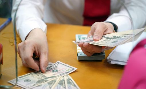 Tỷ giá trung tâm nối dài chuỗi tăng