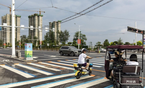WSJ: Nhà phát triển lớn nhất khó đứng vững, lĩnh vực bất động sản của Trung Quốc vẫn chưa thấy "điểm sáng"