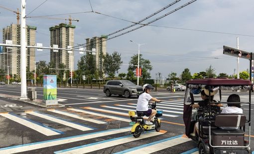 WSJ: Nhà phát triển lớn nhất khó đứng vững, lĩnh vực bất động sản của Trung Quốc vẫn chưa thấy "điểm sáng"