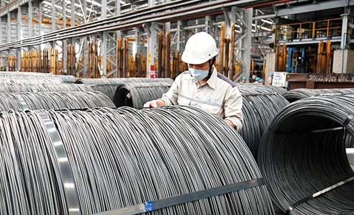 Giảm lần thứ 15 liên tiếp, giá thép chạm đáy 3 năm