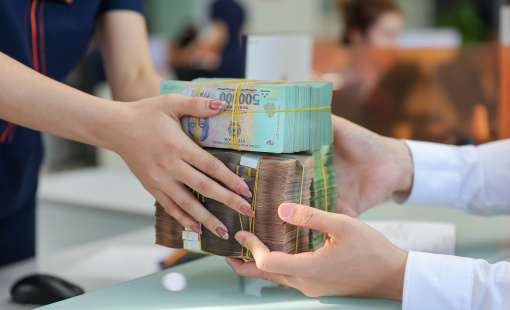 Ngân hàng nào đang có lợi thế tăng trưởng tín dụng, cải thiện NIM?