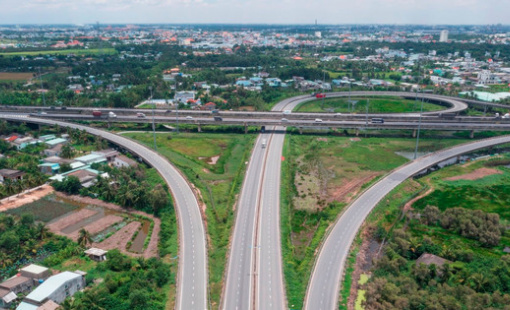 CII lại chi tiền mời cổ đông đi họp