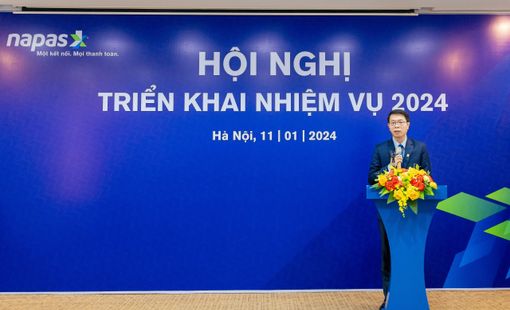 Giao dịch trên ATM tiếp tục giảm