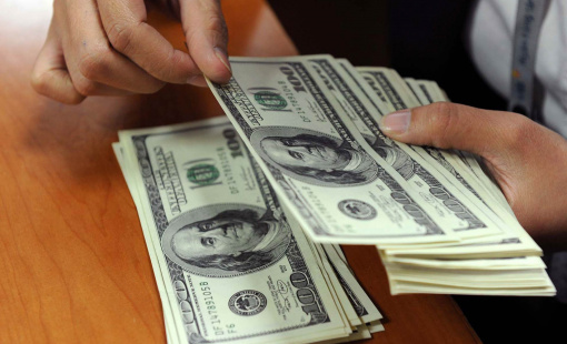 Tỷ giá USD/VND tiến sát mốc 25.000 trên thị trường tự do