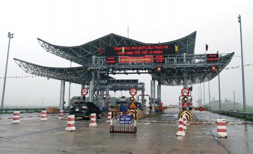 Kỳ lạ một doanh nghiệp BOT báo lỗ triền miên trong 5 năm, cổ phiếu "lao dốc" từ 50.000 đồng về còn ngang một ly trà đá