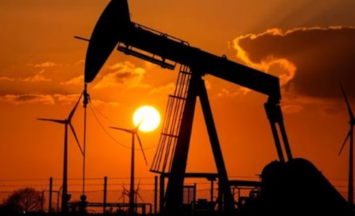 Giá rẻ hấp dẫn, một "cá mập" đang mạnh tay gom dầu thô từ khắp thế giới, sẵn sàng trở thành nhà cung cấp lớn cho châu Âu