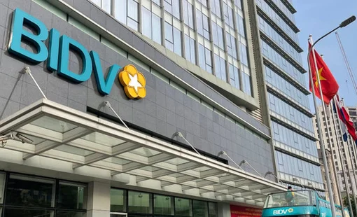 Cổ phiếu BIDV lên đỉnh lịch sử, Keb Hana Bank lãi gấp đôi sau hơn 4 năm làm cổ đông chiến lược