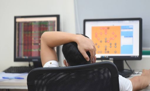 Sắc đỏ bảo trùm, thị trường lại đánh mất xu hướng tăng ngắn hạn