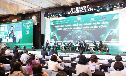 Techcombank tạo dấu ấn tại Smart Banking 2024: giải pháp ngân hàng số “vượt trội” Techcombank Mobile