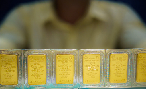 Vàng miếng SJC và vàng nhẫn tiếp tục tăng cả triệu đồng mỗi lượng