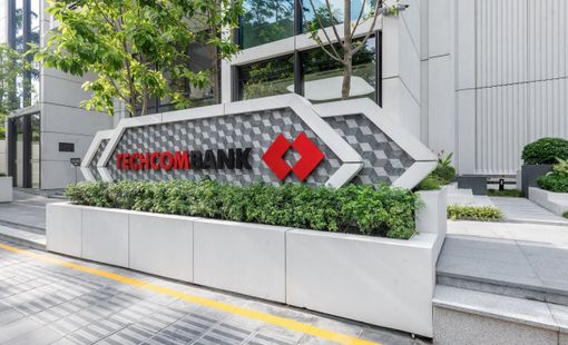 Cổ đông ngoại muốn bán 8 - 9% vốn Techcombank