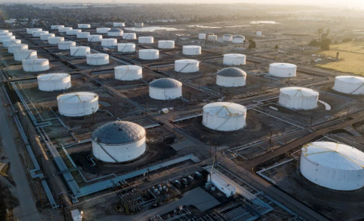 Giá dầu có thể giảm 20% nếu Mỹ thực thi chính sách thuế quan mới