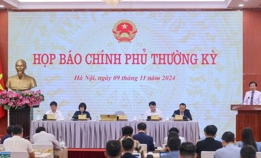 Phấn đấu GDP quý IV khoảng 7,4-7,6%, cả năm đạt trên 7%