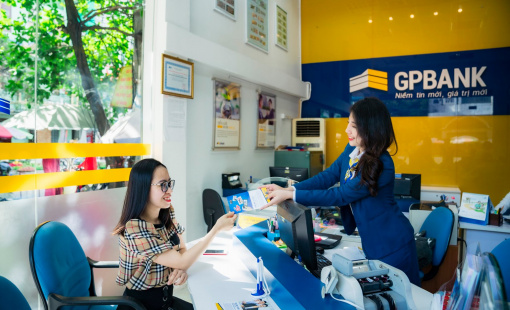 Chính phủ yêu cầu trình phương án chuyển giao GPBank, DongABank trước ngày 20/12