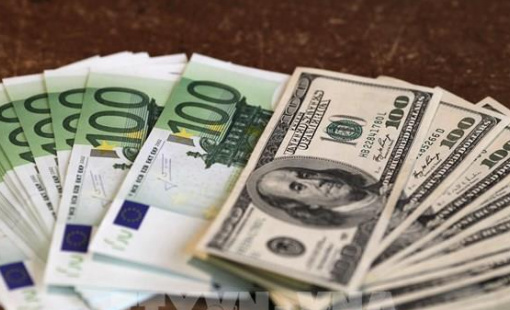 Đồng euro yếu - công cụ để châu Âu ứng phó với thuế quan mới của Mỹ?