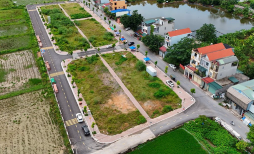 Bảng giá đất Hà Nội tăng cao, tiền bồi thường thu hồi đất và tiền thuế, phí về đất đai có tăng?