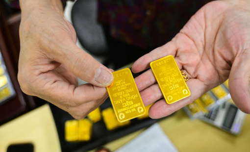 Giá vàng trong nước "bất động" bất chấp giá vàng thế giới đi lên