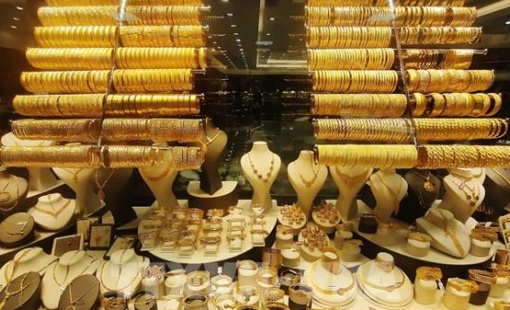 Giá vàng châu Á tăng nhờ Trung Quốc mua vàng trở lại