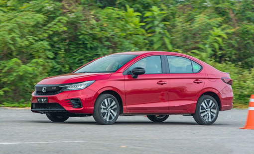Giảm thẳng 90 triệu tiền mặt, Honda City thách thức Toyota Vios, Hyundai Accent