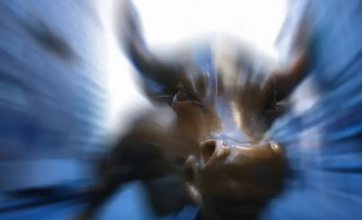 Không phải vàng, các gia đình ở nền kinh tế số 1 thế giới “giàu lên trông thấy” nhờ đầu tư vào chứng khoán đang thăng hoa