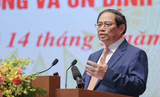 Thủ tướng yêu cầu làm rõ vì sao doanh nghiệp khó tiếp cận vốn dù lượng tiền gửi vào ngân hàng tăng?