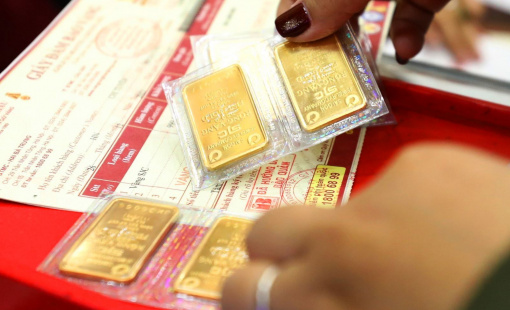 Giá vàng SJC hồi phục theo đà thế giới